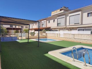 Piso en venta en Ciutat Universitària en Elche