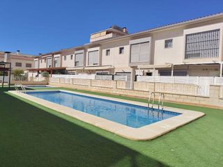 Piso en venta en Ciutat Universitària en Elche