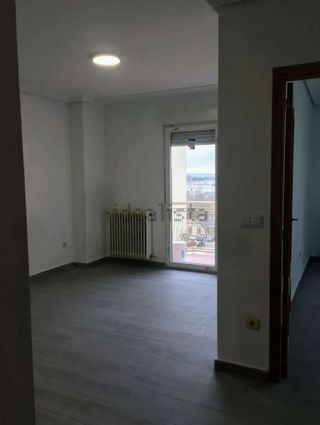 Piso en venta en Hospital - Parque sur en Albacete