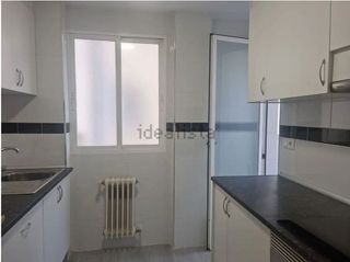 Piso en venta en Hospital - Parque sur en Albacete