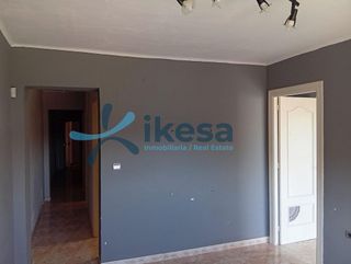 Piso en venta en San Luis en Almería