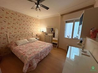 Piso en venta en Viaplana en Huelva