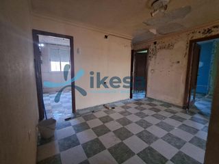 Piso en venta en Lucena