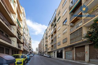 Piso en venta en Pajaritos - Plaza de Toros en Granada