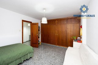 Piso en venta en Pajaritos - Plaza de Toros en Granada