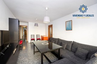 Piso en venta en Pajaritos - Plaza de Toros en Granada