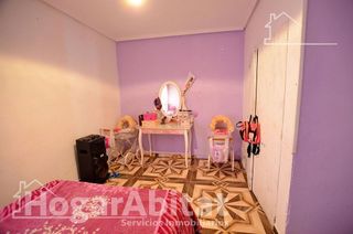 Piso en venta en Juan XXIII en Alicante