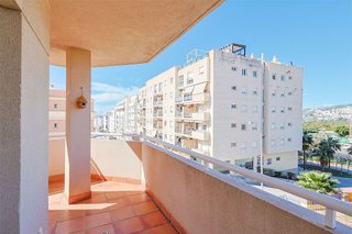 Piso en venta en Chaparil - Torrecilla en Nerja