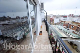 Piso en venta en El Cabanyal- El Canyamelar en Valencia