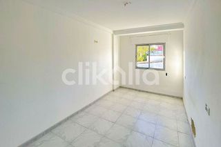 Piso en venta en La Granja-La Colina-Los Pastores en Algeciras