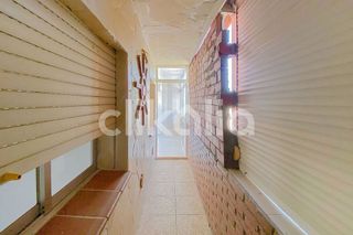 Piso en venta en La Granja-La Colina-Los Pastores en Algeciras