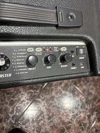 Amplificador Fender Mustang