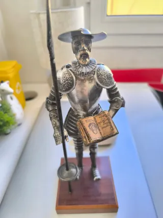 Figura Don Quijote Metal y Madera