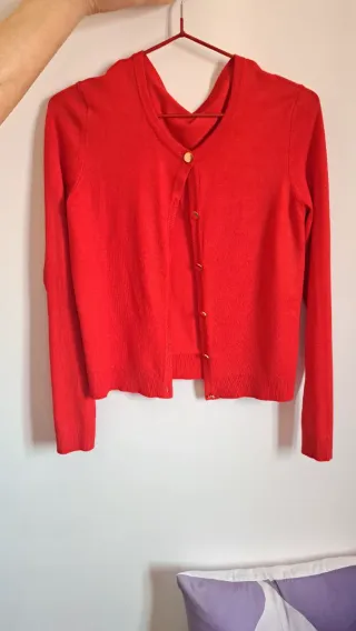 Chaqueta/Cárdigan Rojo Botones Dorados