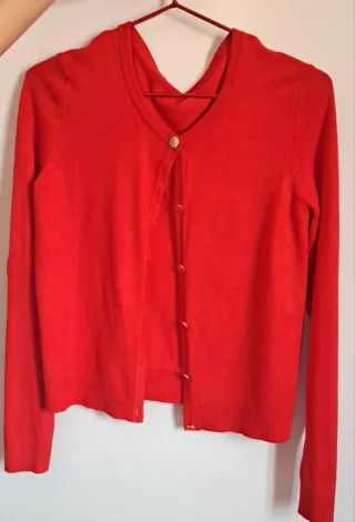 Chaqueta/Cárdigan Rojo Botones Dorados