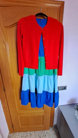 Chaqueta/Cárdigan Rojo Botones Dorados