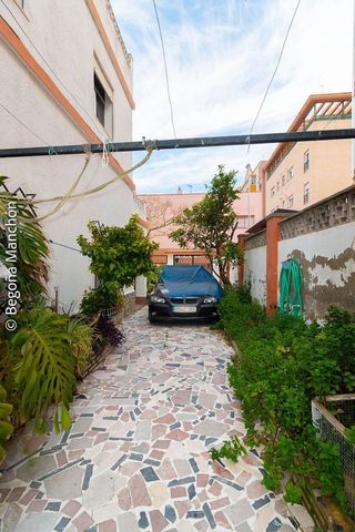 Casa adosada en venta en La Laguna en Cádiz