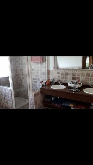 Chalet en venta en Linares