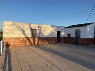 Casa en venta en Carmona