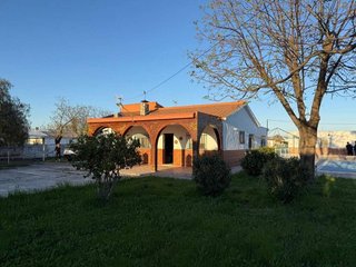 Casa en venta en Carmona