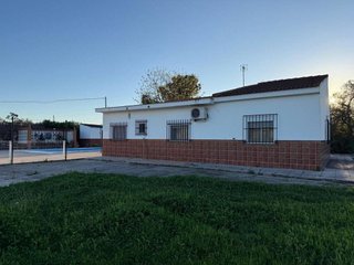 Casa en venta en Carmona