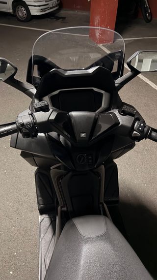 Honda Forza 125 Maxi Scooter Negra 2025