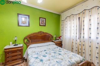 Casa adosada en venta en Alcalá la Real