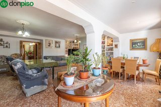 Casa adosada en venta en Alcalá la Real