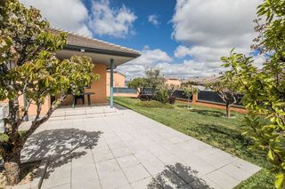 Chalet en venta en Polígono - Carrefour en Ávila