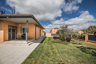 Chalet en venta en Polígono - Carrefour en Ávila