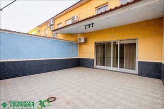 Casa adosada en venta en Alcázar de San Juan