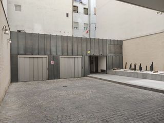 Garaje en alquiler en Cortes - Huertas en Madrid