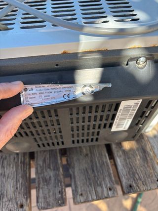 Microondas LG MH6042D