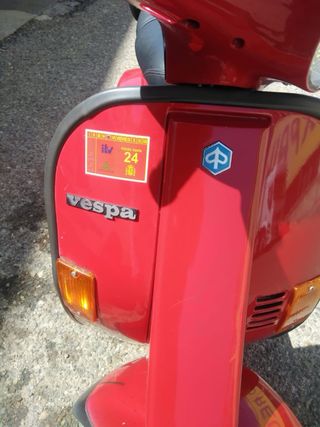 Vespa 125 FL Roja 1993