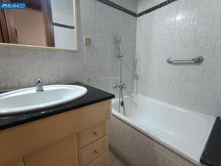 Piso en venta en Collblanc en Hospitalet de Llobregat, L´