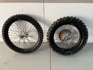 Juego Ruedas KTM EXC-F Six Days 2025