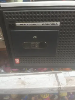 Radio Portátil Grundig C 2600 Automático