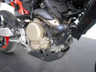 Ducati Hypermotard 698 Mono RVE