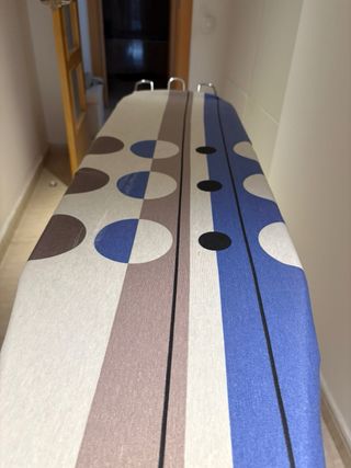 Tabla de planchar plegable