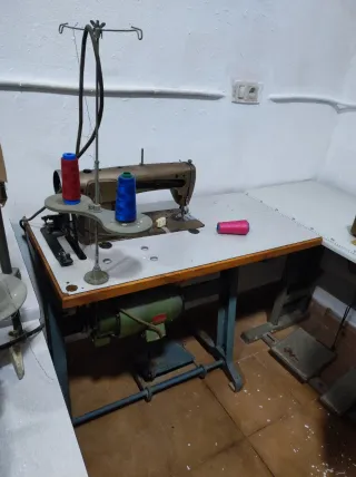 Máquinas de coser Kingtex y otras
