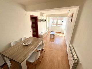 Piso en venta en Juan de la Cierva en Getafe