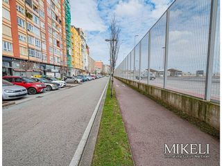 Piso en venta en Castilla - Hermida en Santander