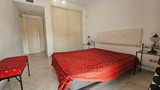 Piso en venta en Puerto Banús en Marbella