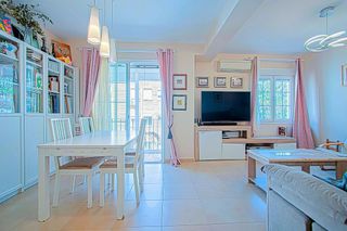 Piso en venta en Pedro Salvador - Las Palmeritas en Sevilla