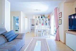 Piso en venta en Pedro Salvador - Las Palmeritas en Sevilla