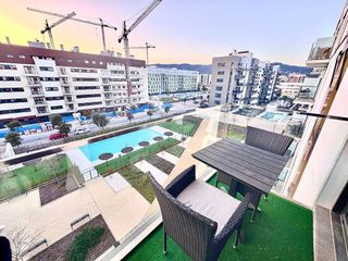 Piso en venta en Poniente-Norte - Miralbaida - Parque Azahara en Córdoba