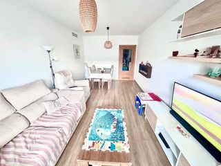 Piso en venta en Poniente-Norte - Miralbaida - Parque Azahara en Córdoba