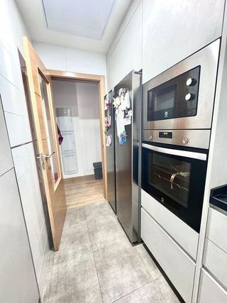 Piso en venta en Poniente-Norte - Miralbaida - Parque Azahara en Córdoba