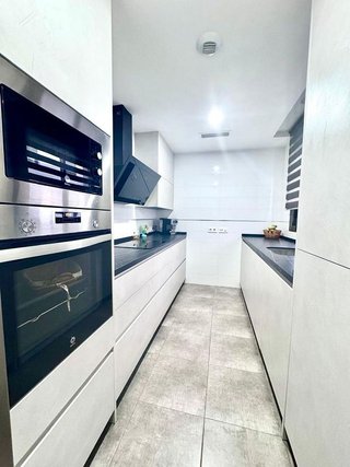 Piso en venta en Poniente-Norte - Miralbaida - Parque Azahara en Córdoba