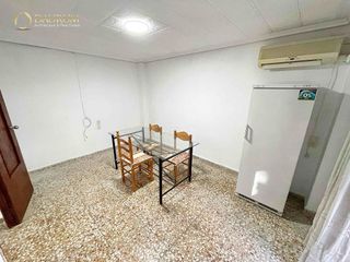 Piso en venta en El Mercado en Manises